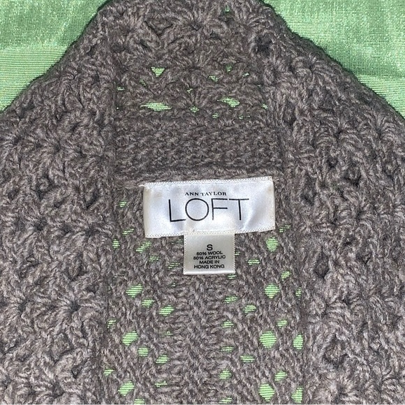 Loft Taupe/Grey-Brown Open Knit Sweater Sz S - Picture 11 of 11
